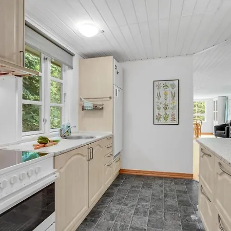 3 Bedroom Lovely In 펜션 Gistrup